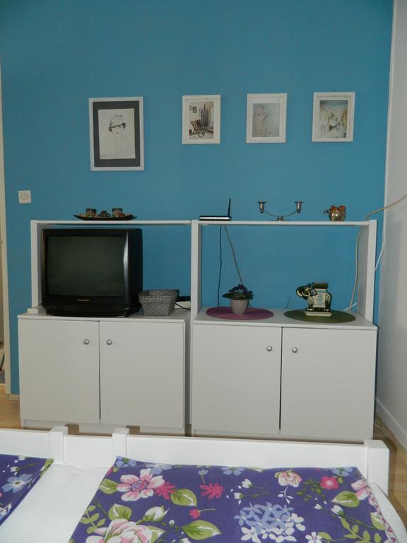 מוסטר Apartment Smarty מראה חיצוני תמונה